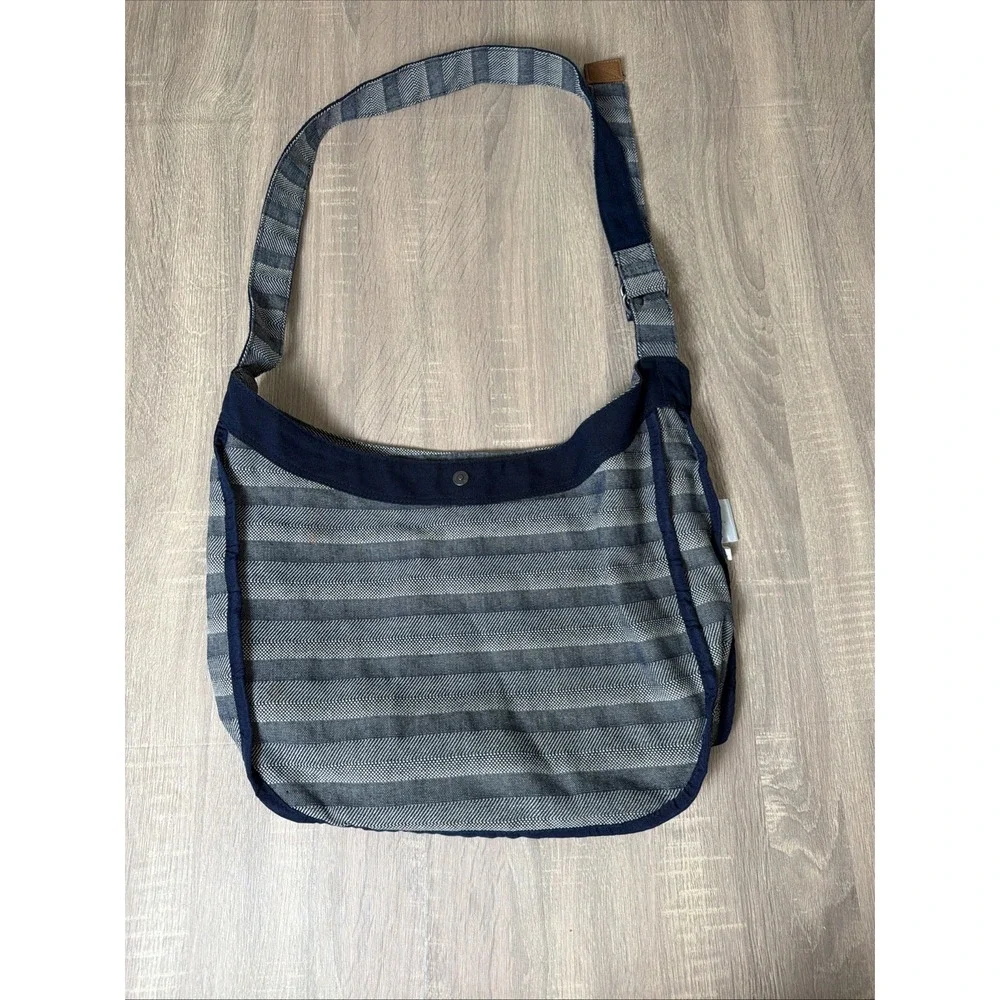 Retro Metro by Thirty One Blue‎ Woven Stripe Crossbody Hobo Purse Bag